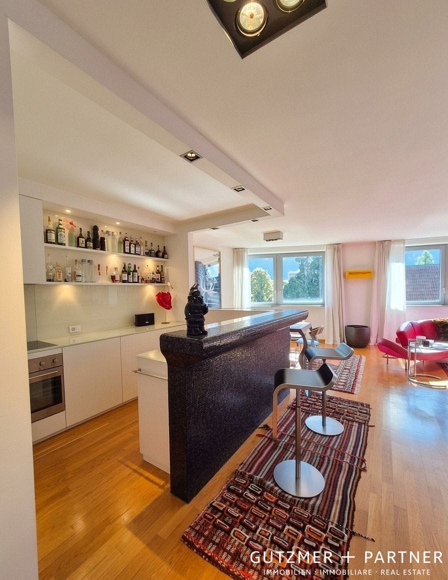 “IL PENTHOUSE” Il GIARDINO SOPRA PIAZZA WALTHER  BOLZANO- ALTO-ADIGE