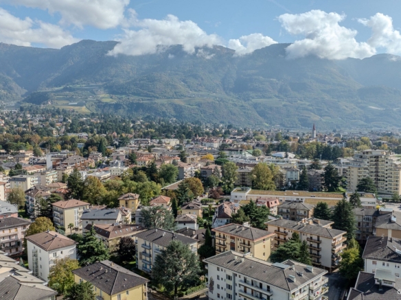 NUOVO PREZZO Trilocale unico a Merano  Euro 399.000,00  Alto Adige