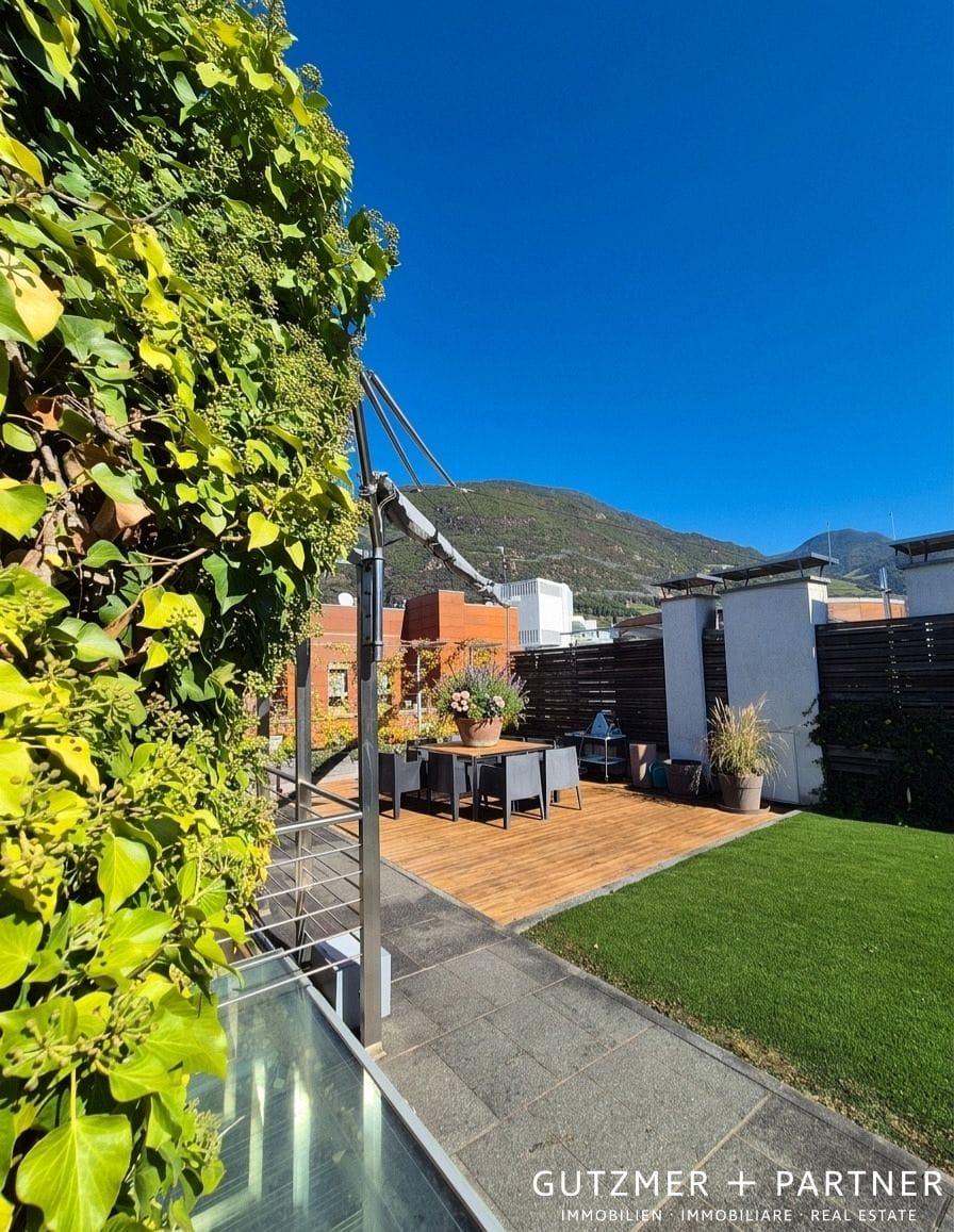 “IL PENTHOUSE” Il GIARDINO SOPRA PIAZZA WALTHER  BOLZANO- ALTO-ADIGE