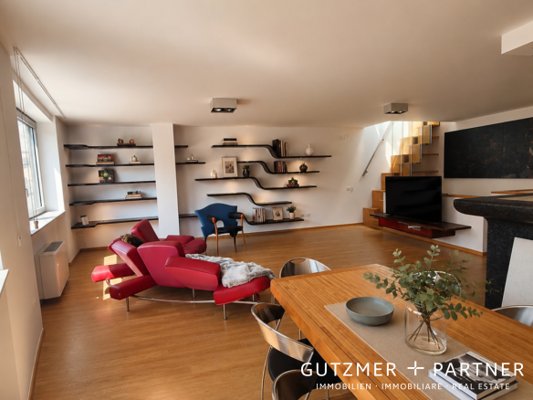 “THE PENTHOUSE” THE GARDEN ABOVE PIAZZA WALTHER Bolzano – South Tyrol