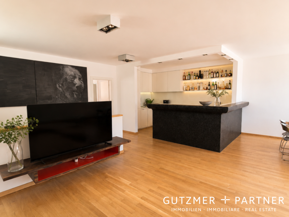 “IL PENTHOUSE” Il GIARDINO SOPRA PIAZZA WALTHER  BOLZANO- ALTO-ADIGE