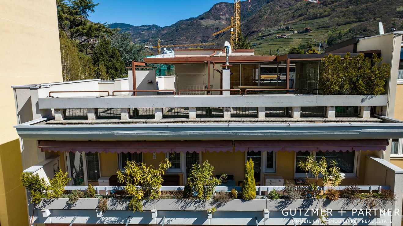 Attico duplex con vista mozzafiato a Gries  Via Max Valier . Bolzano NUOVO PREZZO Euro 1.195.000!
