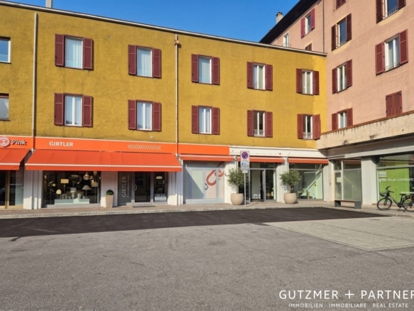 Lungo Talvera – Ponte Druso, BZ  Negozio/Ufficio di 115 m² su 2 livelli   Euro 350.000,00