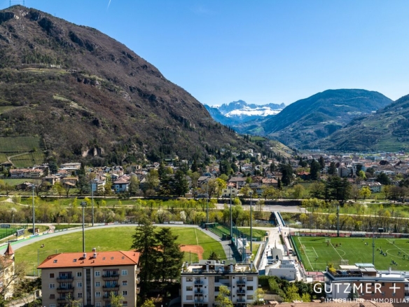 Attico duplex con vista mozzafiato a Gries  Via Max Valier . Bolzano NUOVO PREZZO Euro 1.195.000!
