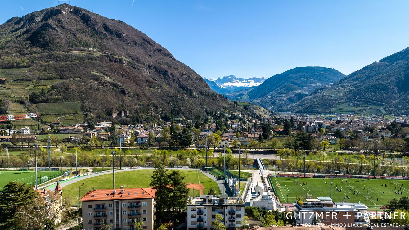 Attico duplex con vista mozzafiato a Gries  Via Max Valier . Bolzano NUOVO PREZZO Euro 1.195.000!