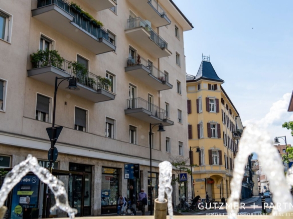 Quadrilocale 140 m² Piazza Dodiciville / Bolzano Centro storico “L’investimento”