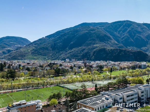 Attico duplex con vista mozzafiato a Gries  Via Max Valier . Bolzano NUOVO PREZZO Euro 1.195.000!