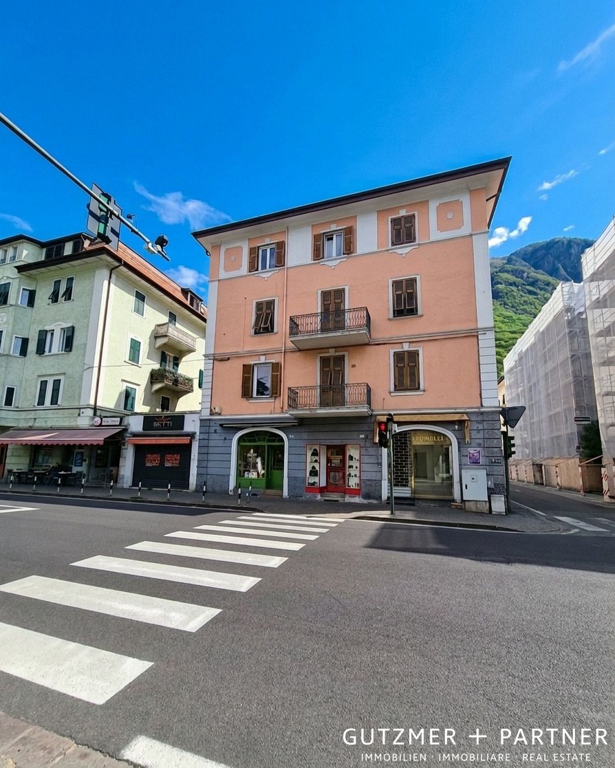 INTERO CONDOMINIO in vendita ESCLUSIVA a Bolzano. Tutto sotto un tetto ! Bolzano . Oltrisarco