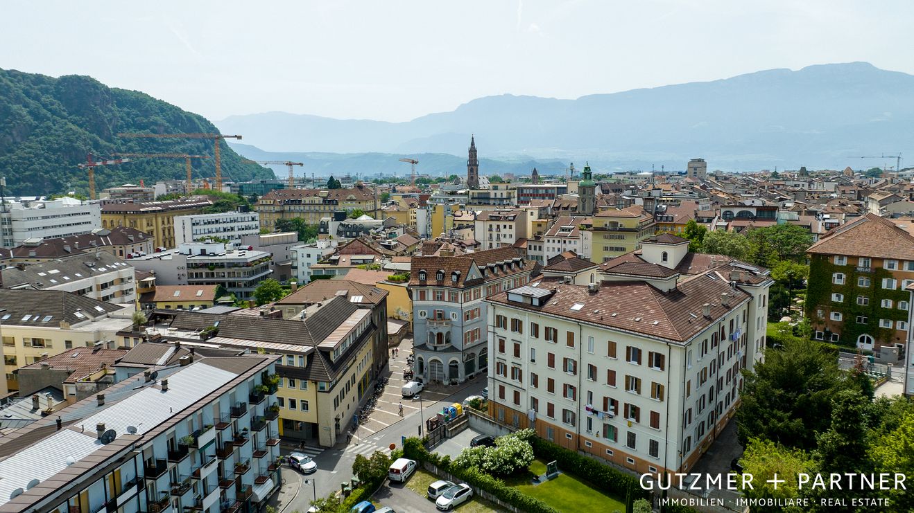Quadrilocale 140 m² Piazza Dodiciville / Bolzano Centro storico “L’investimento”