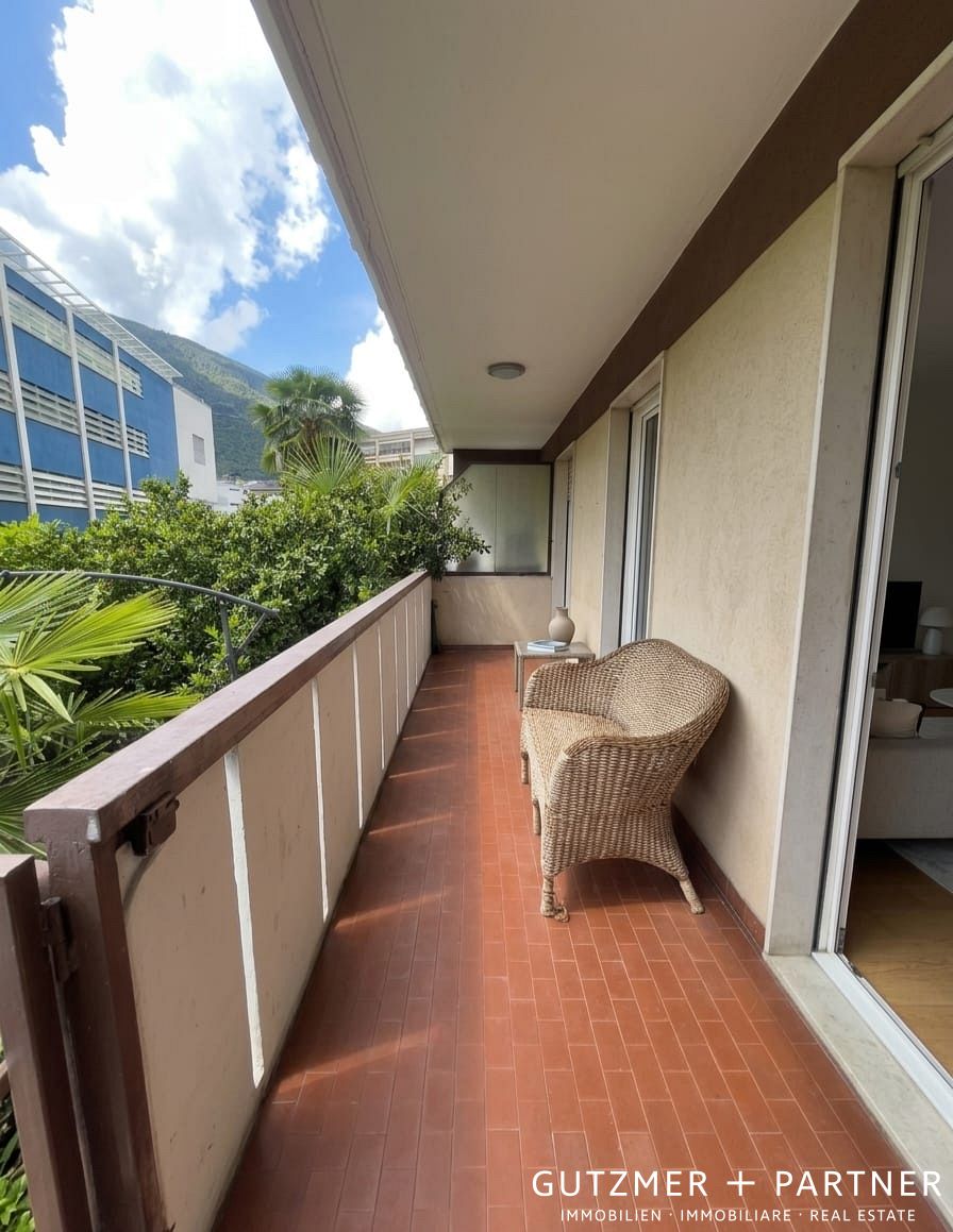 Exclusive 5-room apartment with a stunning private garden  Merano, Via Piave