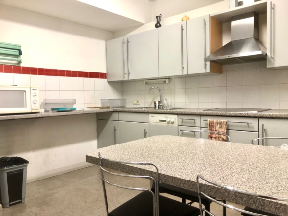 Ufficio di 252m2 netti pronto all’uso Canone “ALL INCLUSIVE” zero pensieri! Via Copernico / BZ Sud