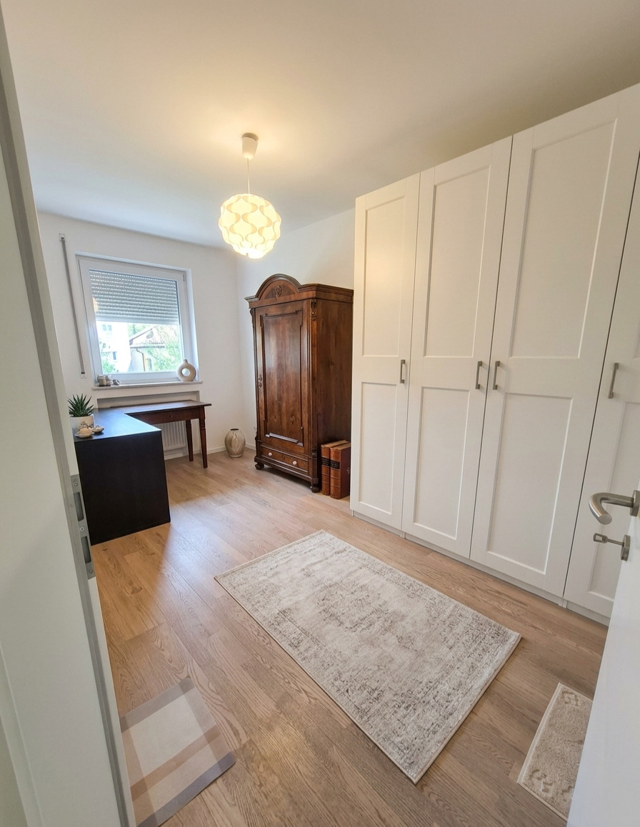 In affitto trilocale duplex con ampia terrazza in zona tranquilla Nalles – Via Schwanburg