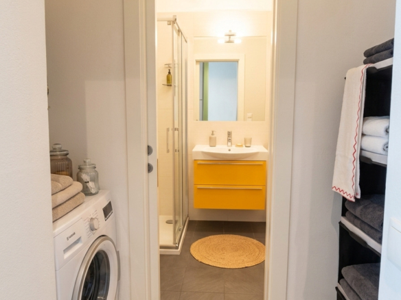 In affitto trilocale duplex con ampia terrazza in zona tranquilla Nalles – Via Schwanburg
