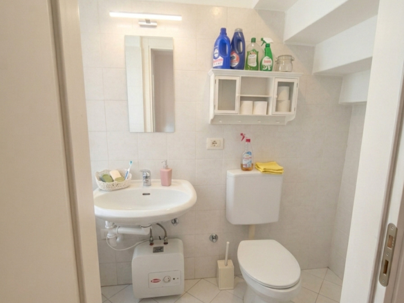 Lungo Talvera – Ponte Druso, BZ  Negozio/Ufficio di 115 m² su 2 livelli   Euro 350.000,00