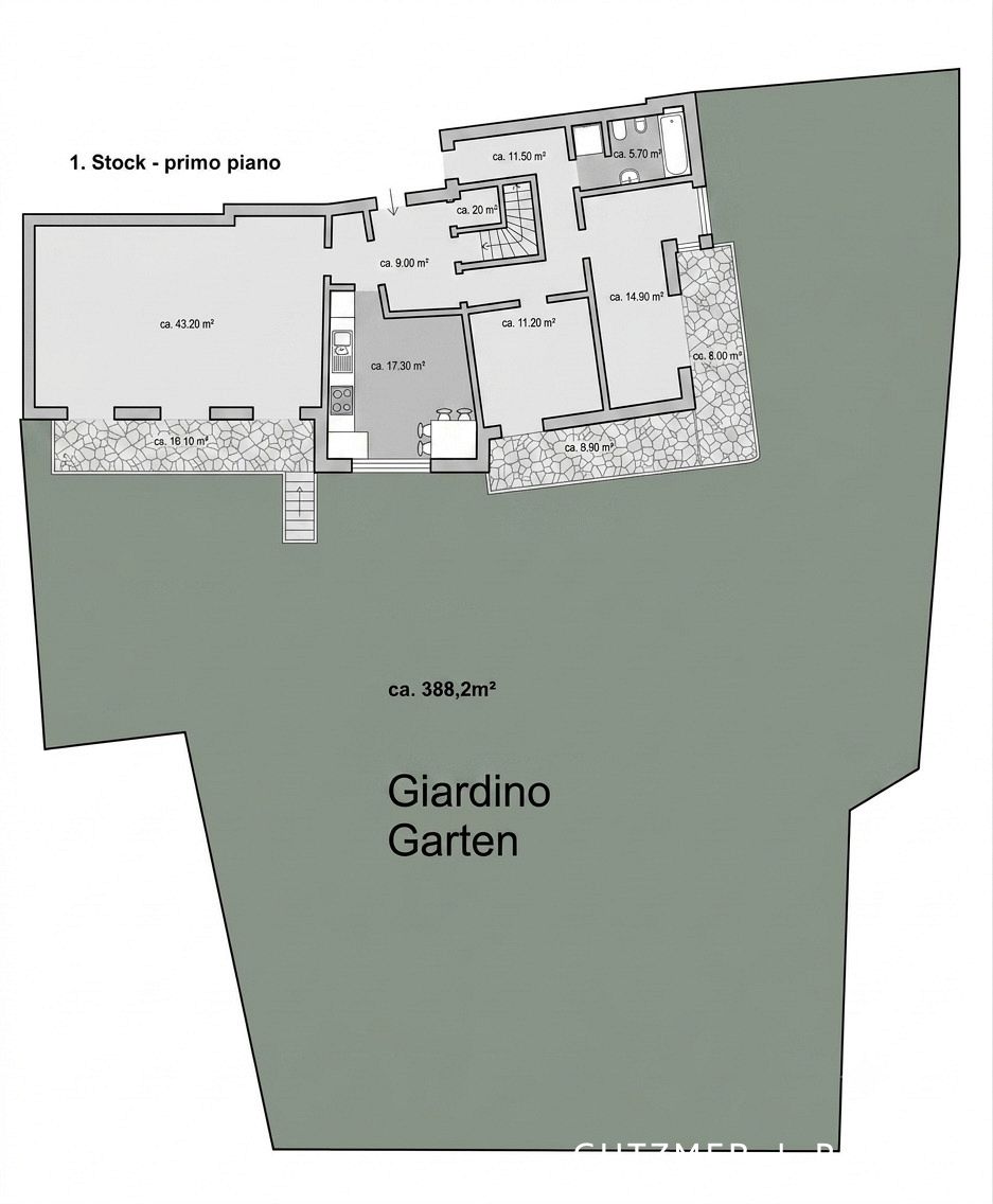 Exclusive 5-room apartment with a stunning private garden  Merano, Via Piave