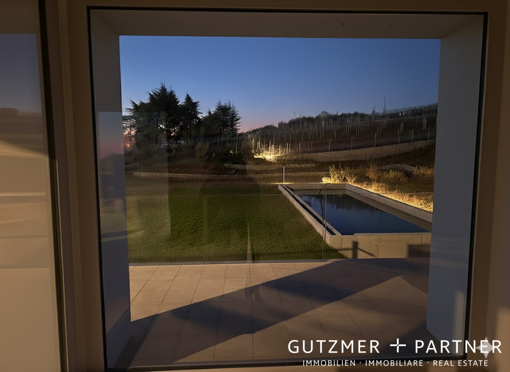VILLA DI LUSSO CON VISTA LAGO DI GARDA con piscina . A Negrar Valpolicella VR