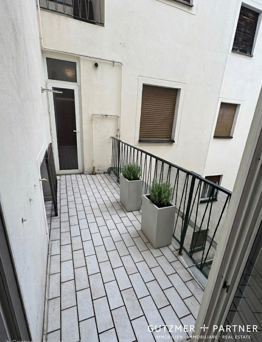 12 Downtown BOLZANO. Penthouse-Apartment (top floor) Via Grappoli