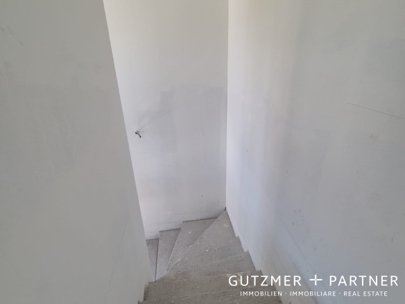 Villa trifamiliare – ULTIMA disponibilità: attico al 2° piano Pineta di Laives (BZ)
