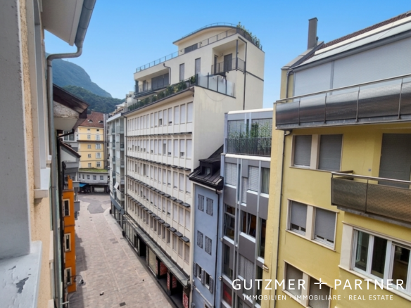 ZENTRUM BOZEN . ATTIKO-Wohnung (letzter Stock) Weintraubengasse