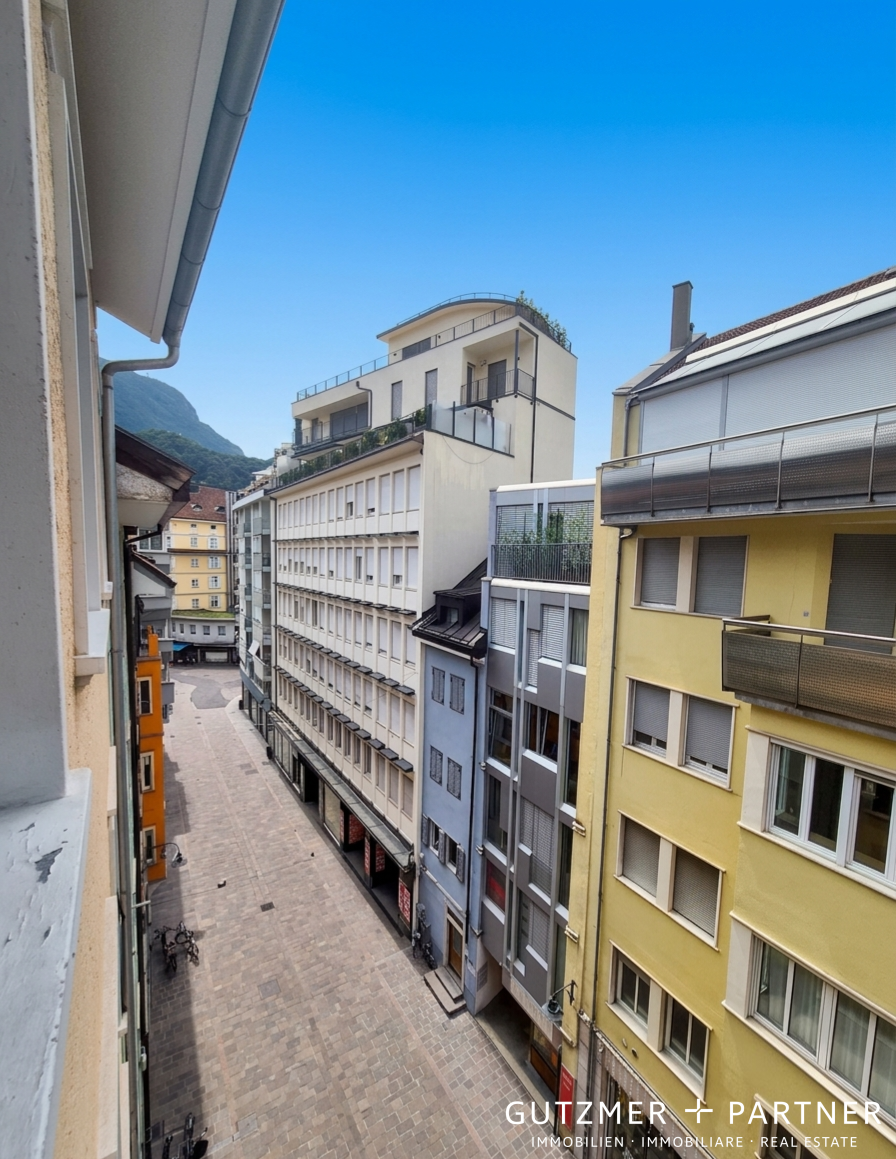 8 Downtown BOLZANO. Penthouse-Apartment (top floor) Via Grappoli