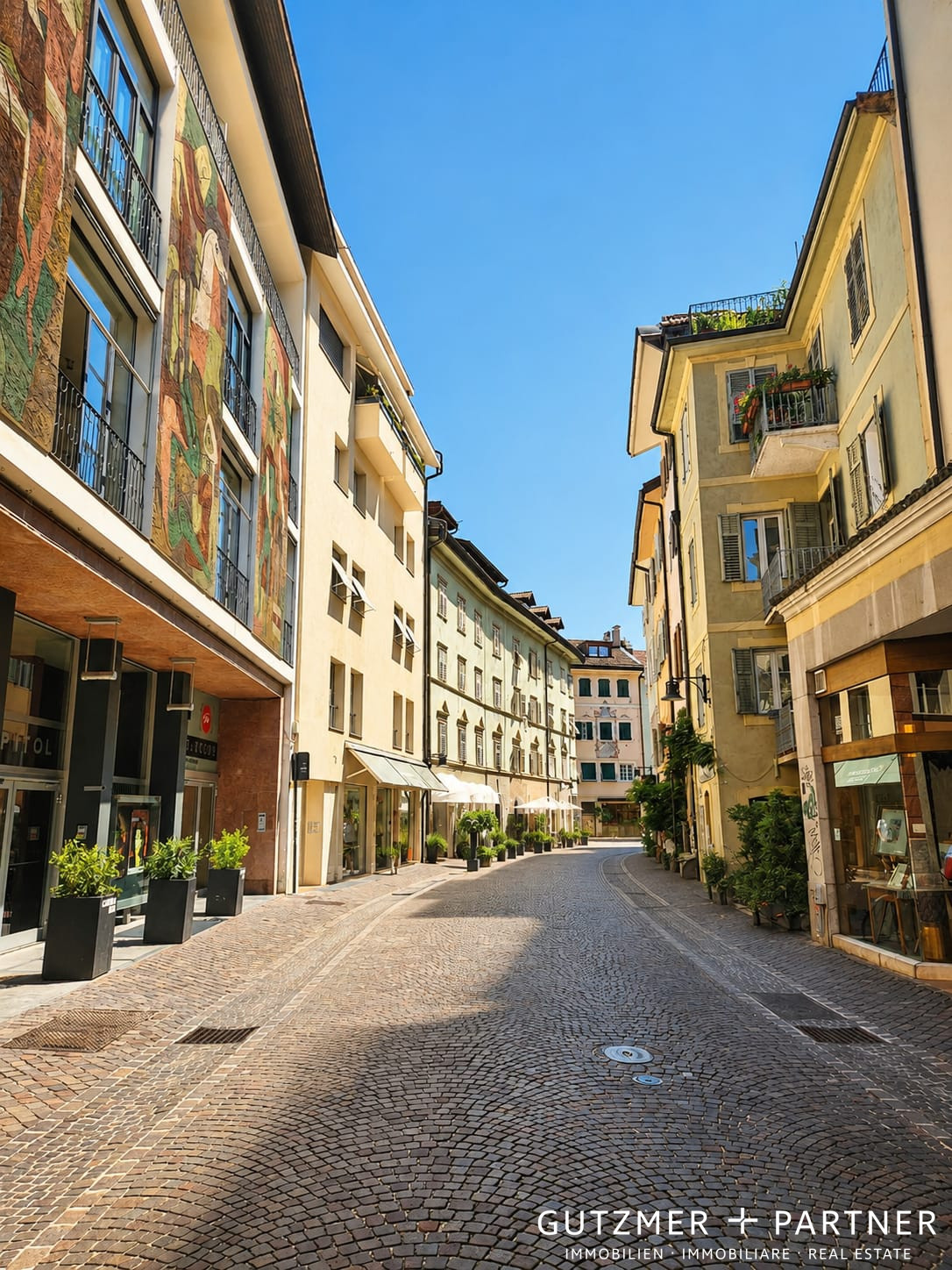 WhatsApp Image 2026-07-20 at 12.29.50 NEGOZIO | VIA DR. STREITER BOLZANO – CENTRO STORICO