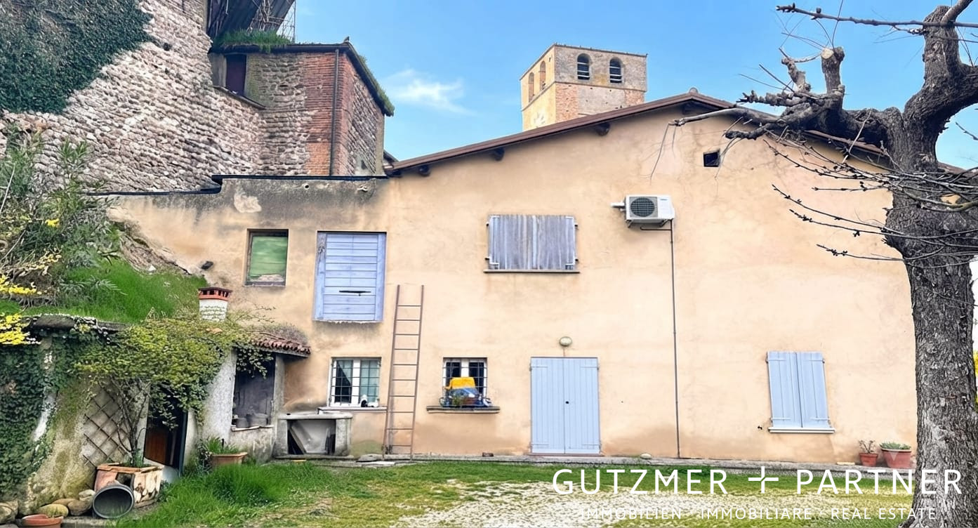 WhatsApp Image 2026-07-23 at 11.45.55 (2) Una dimora unica nel cuore di Castellaro Lagusello (MN) Italy