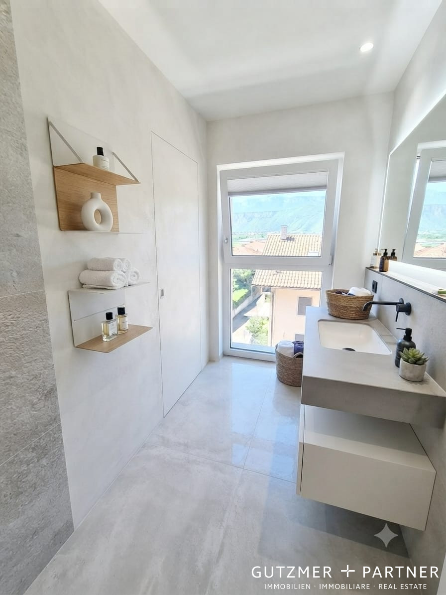 Villa trifamiliare – ULTIMA disponibilità: attico al 2° piano Pineta di Laives (BZ)