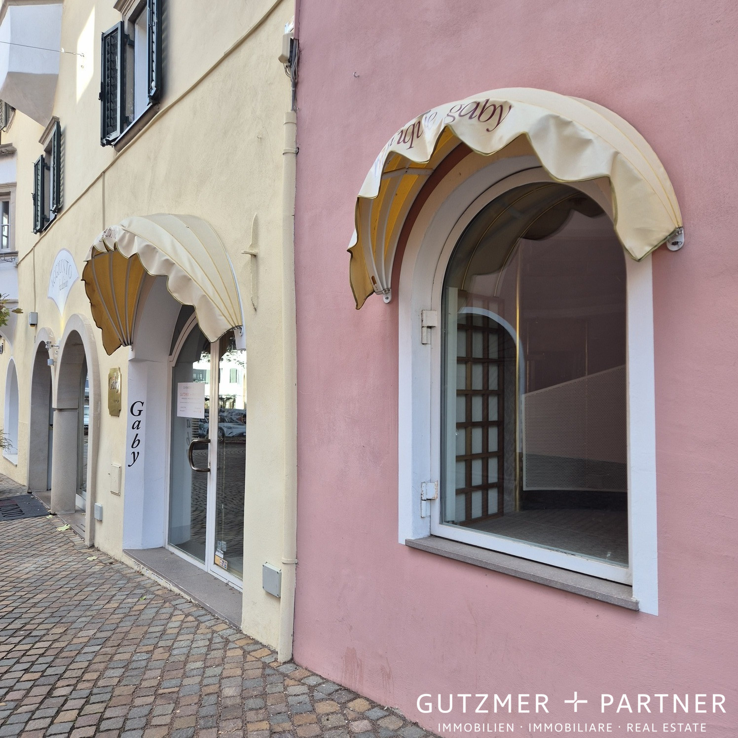 Locale Commerciale in AFFITTO nel Cuore del Centro Storico di Appiano APPIANO sulla strada del vino BZ