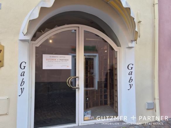 Locale Commerciale in AFFITTO nel Cuore del Centro Storico di Appiano APPIANO sulla strada del vino BZ