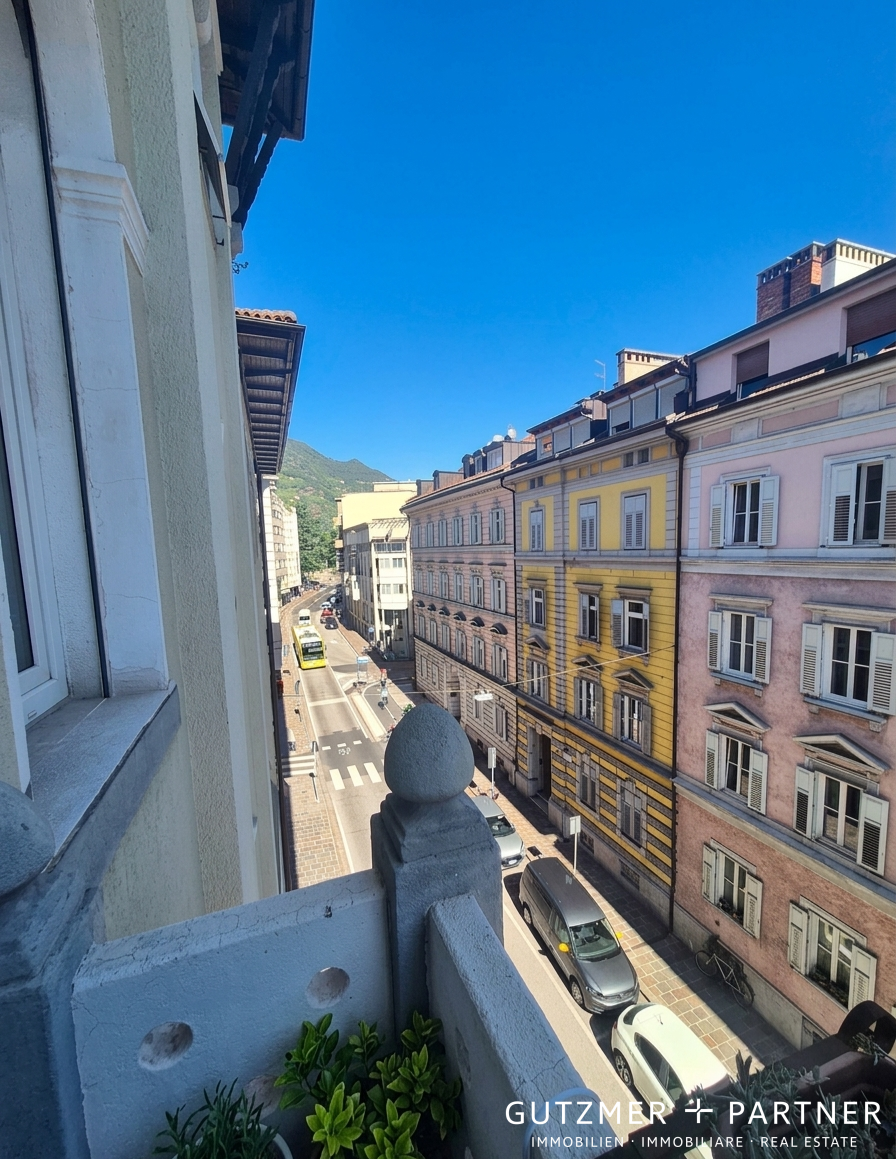 Eleganza e investimento nel cuore di Bolzano Via Rosmini, Bolzano