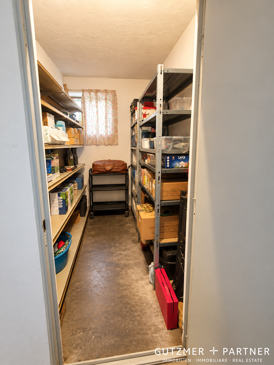 16 VIA CAPRI · BOLZANO GRIES 141 M² DA PERSONALIZZARE · GRANDI POTENZIALITÀ IN UNA POSIZIONE D’ECCELLENZA
