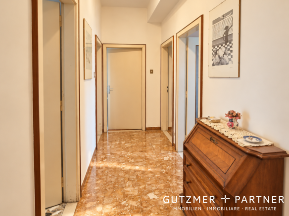 VIA CAPRI · BOLZANO GRIES 141 M² DA PERSONALIZZARE · GRANDI POTENZIALITÀ IN UNA POSIZIONE D’ECCELLENZA